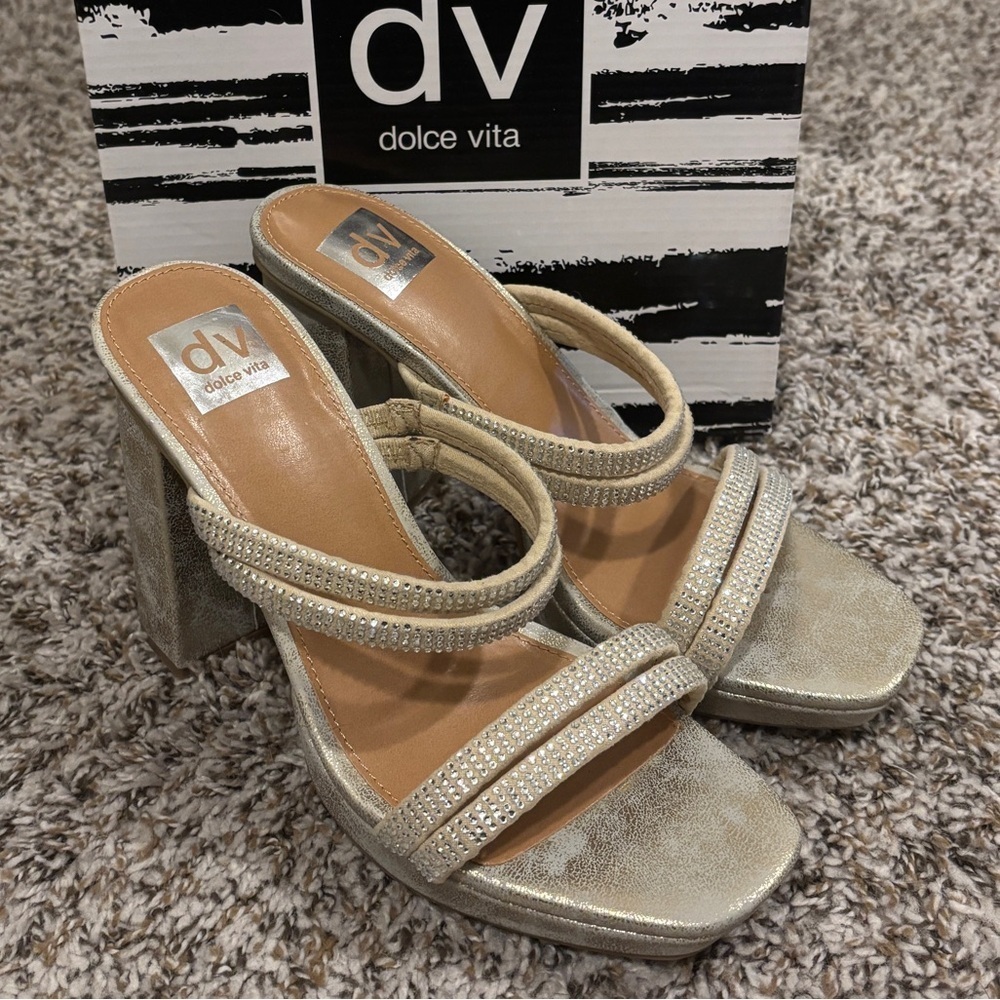 DV by Dolce Vita Metallic Gold Strappy Block Heel Sandal - Picture 6 of 9